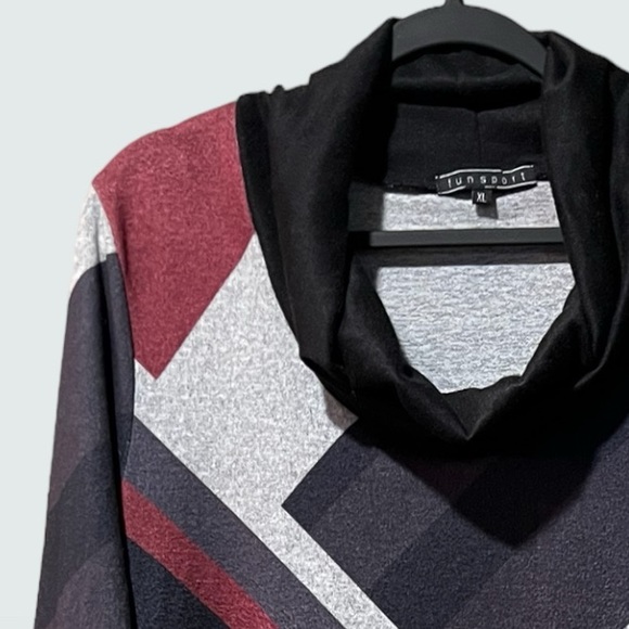 Funsport Black/Burgundy/Grey Geometric Print Cowl Neck Knit Tunic Top - Picture 6 of 11
